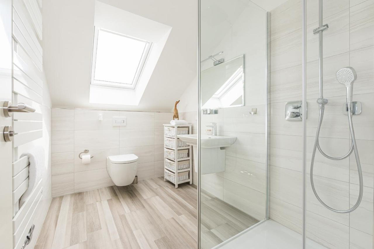 Luxus-See-Domizil Mit Sauna, Kamin Und Boot-130 Qm Fuer 6 Personen Krakow am See Eksteriør billede