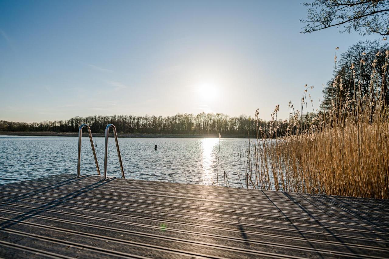 Luxus-See-Domizil Mit Sauna, Kamin Und Boot-130 Qm Fuer 6 Personen Krakow am See Eksteriør billede