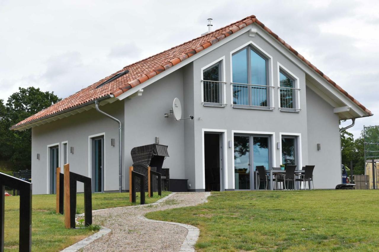 Luxus-See-Domizil Mit Sauna, Kamin Und Boot-130 Qm Fuer 6 Personen Krakow am See Eksteriør billede