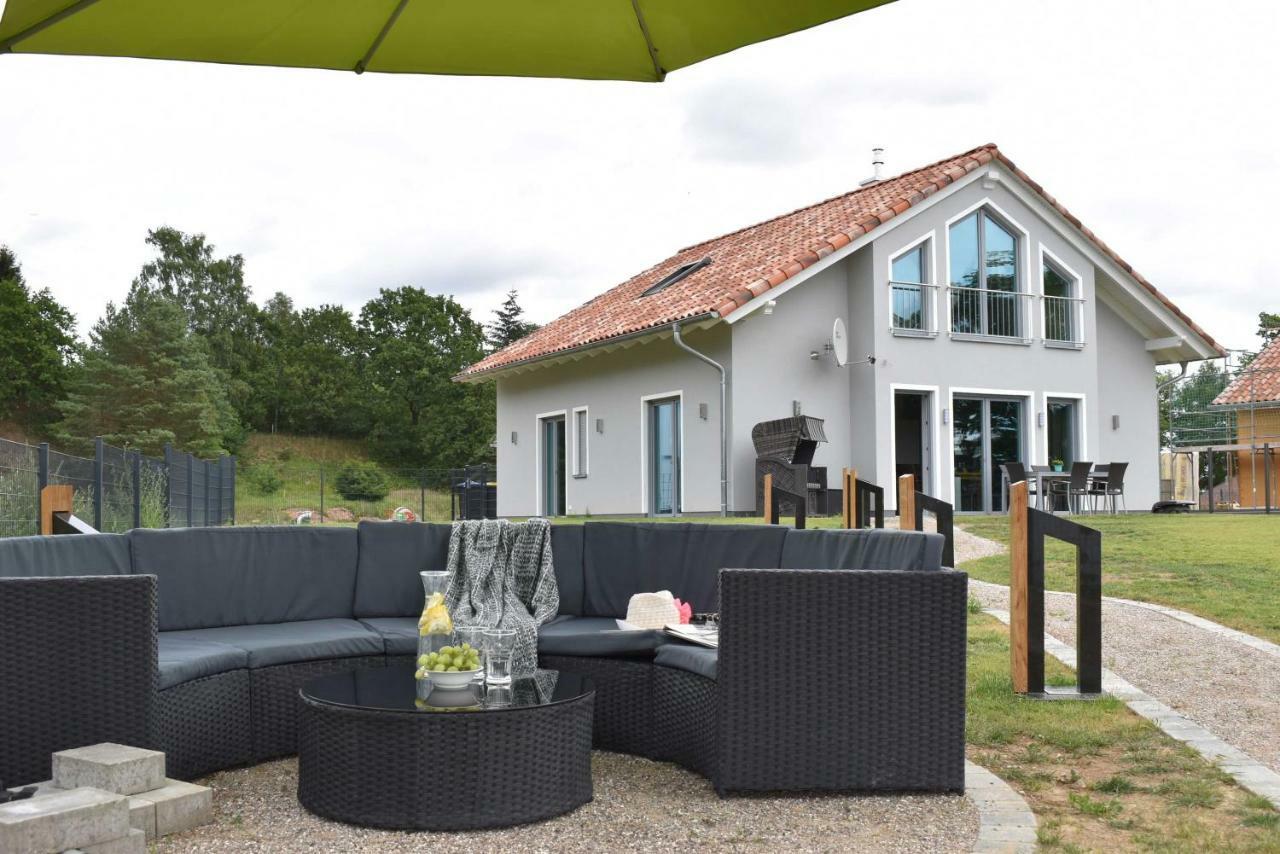 Luxus-See-Domizil Mit Sauna, Kamin Und Boot-130 Qm Fuer 6 Personen Krakow am See Eksteriør billede